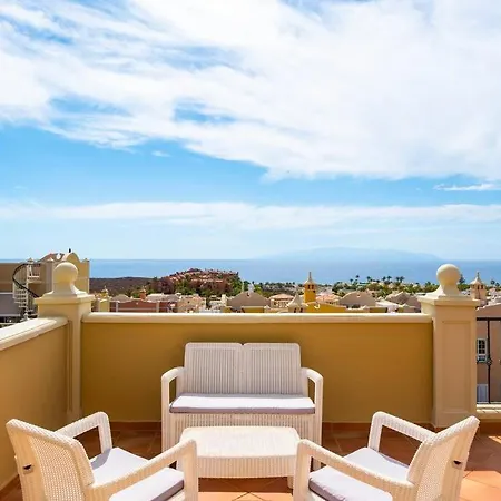 Duplex Sea And Mountain View דירה