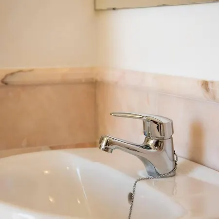 Duplex Sea And Mountain View *