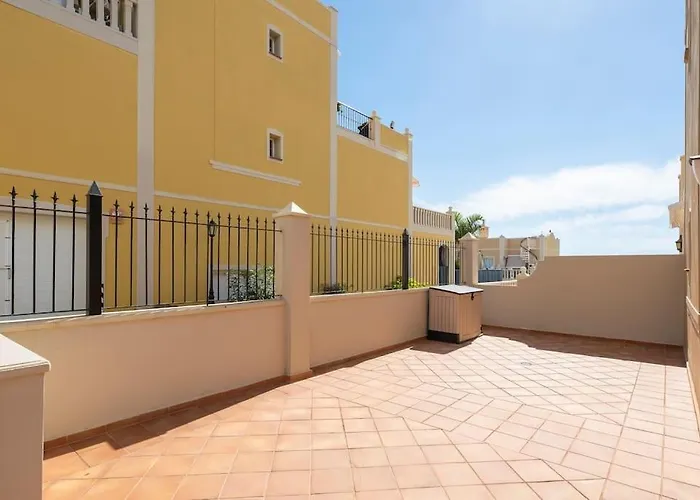 Duplex Sea And Mountain View شقة *