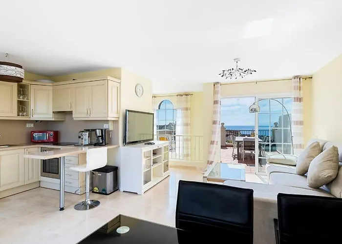 Duplex Sea And Mountain View * بالم مار