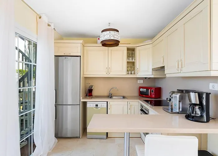 Duplex Sea And Mountain View *